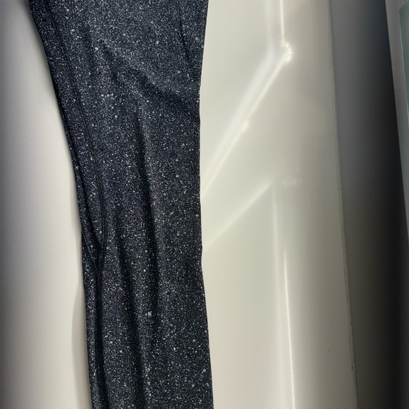 ALIGN LULULEMON BLACK AND WHITE LEGGINS - Picture 3 of 4